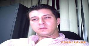 Johnx074 46 years old I am from Los Teques/Miranda, Seeking Dating with Woman