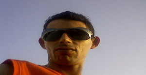 D4rt3 48 years old I am from Funchal/Ilha da Madeira, Seeking Dating Friendship with Woman