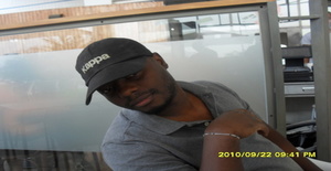 Carlosteno 38 years old I am from Luanda/Luanda, Seeking Dating Friendship with Woman