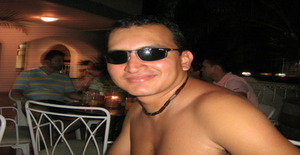 Johnes29 41 years old I am from Bucaramanga/Santander, Seeking Dating Friendship with Woman