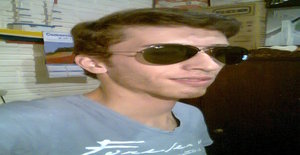 Renanrex 27 years old I am from Rio Grande/Rio Grande do Sul, Seeking Dating Friendship with Woman