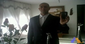 uribejuan 34 years old I am from Medellín/Antioquia, Seeking Dating Friendship with Woman
