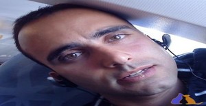 Luis93100 39 years old I am from Montreuil/Île-de-France, Seeking Dating Friendship with Woman