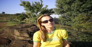Umabella 48 years old I am from Xanxerê/Santa Catarina, Seeking Dating Friendship with Man
